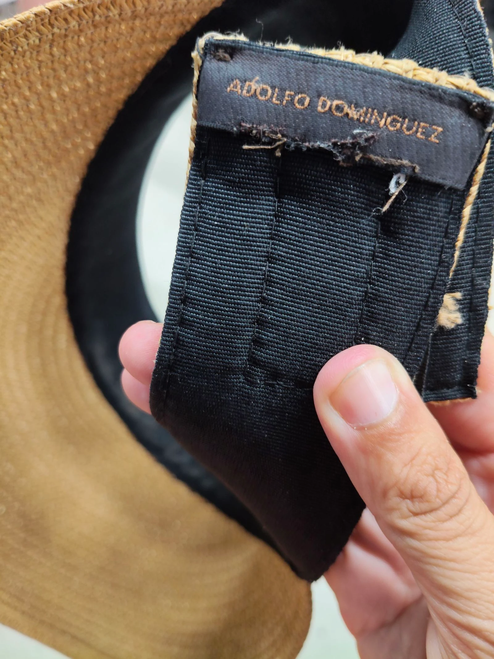 Adolfo Domínguez-Grote Visera T-L met velcro-sluiting – photo 7